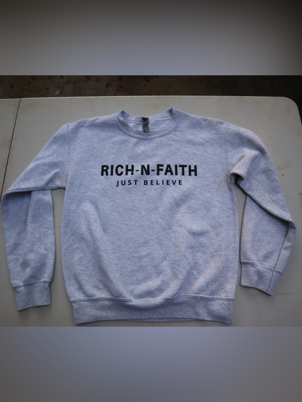 Gildan Light Gray Crewneck Sweatshirt with Black "RICH·N·FAITH" Print